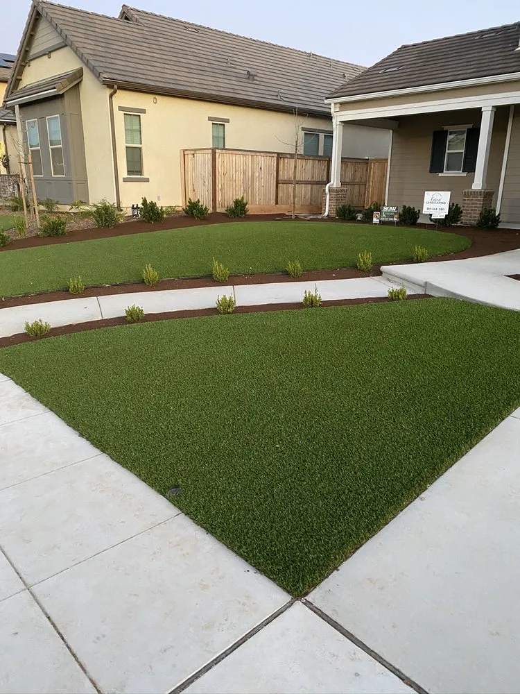 Affordable landscaping services experts serving Madera, CA - Natural Landscaping