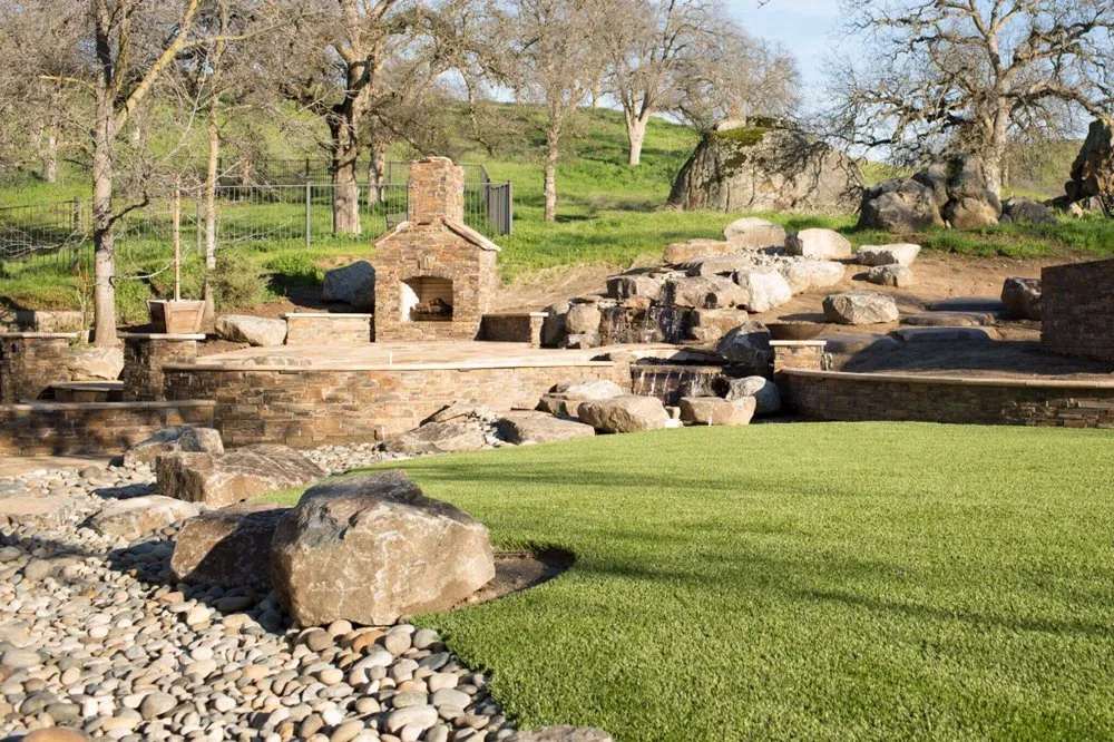 Affordable yard cleanup service near you in Madera, CA by Natural Landscaping