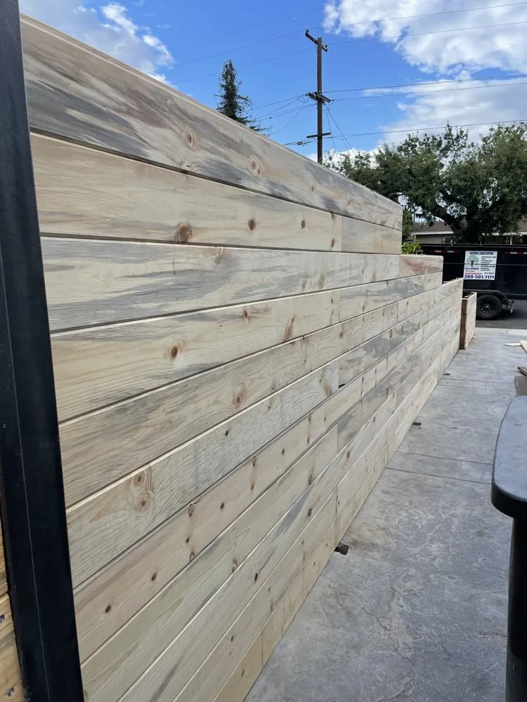 Expert outdoor landscaping for residential properties in Modesto, CA by Natural Landscaping