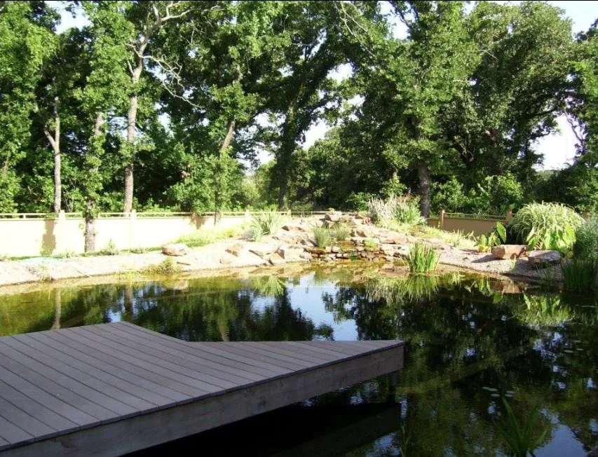 Expert yard maintenance in Tuttle, OK by Natural Look Water Features