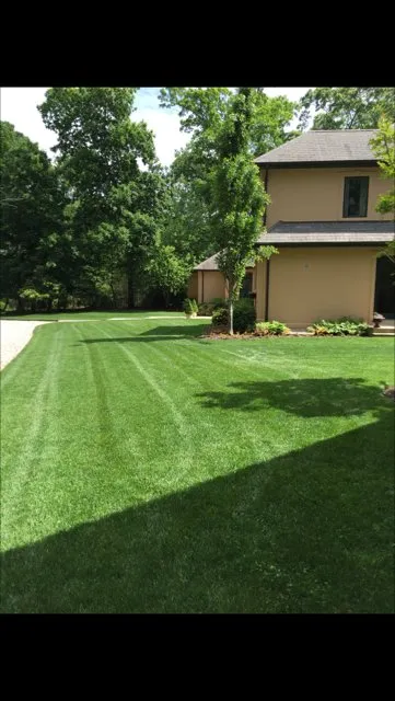 Expert landscaping services in Hampton Bays, NY - Natural Maple Landscaping