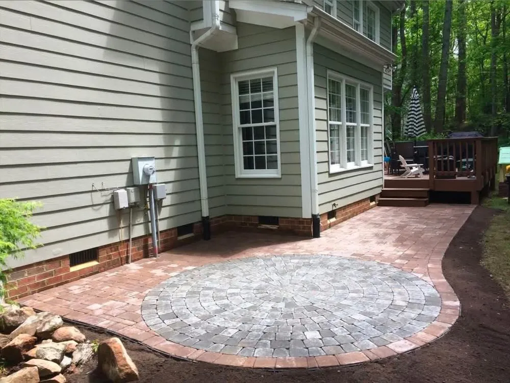 Professional lawn care service for homes across Raleigh, NC - Natural Scapes