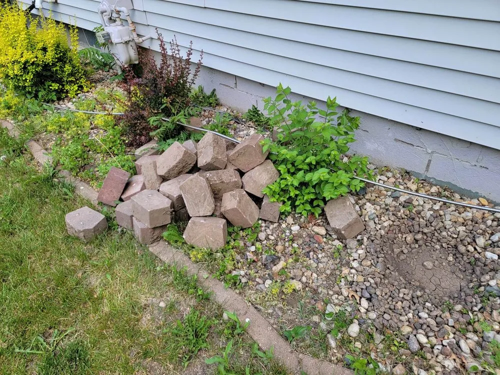 Reliable landscaping services for homes in Granger, IA by Natural Selection Lawn and Landscaping