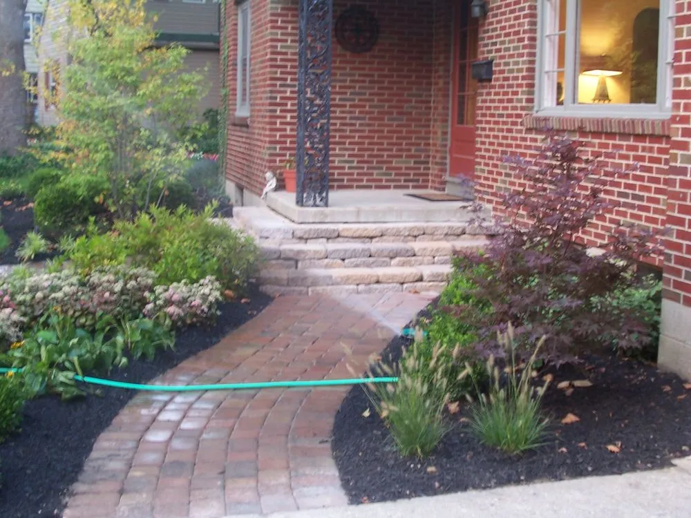 Local lawn care service experts serving Springfield, OH - Natural Solutions Landscape Management