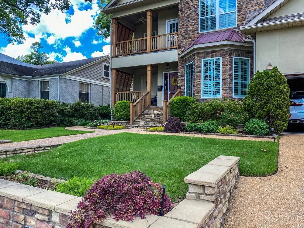 Custom residential landscaping in North Little Rock, AR - Natural State Horticare