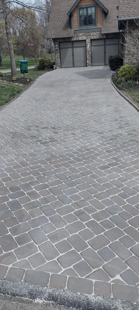 Affordable landscaping services experts serving Hendersonville, NC - Natural View Landscaping Services