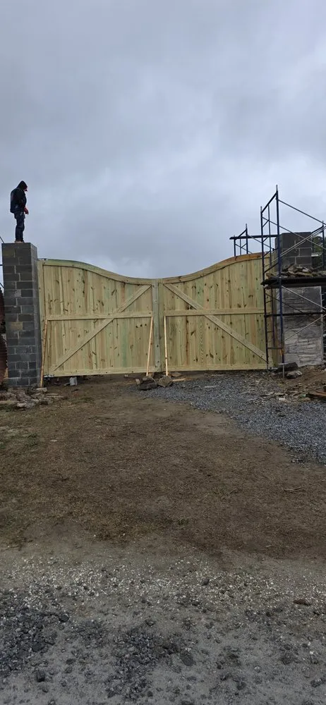 Professional yard cleanup service experts serving Hendersonville, NC - Natural View Landscaping Services