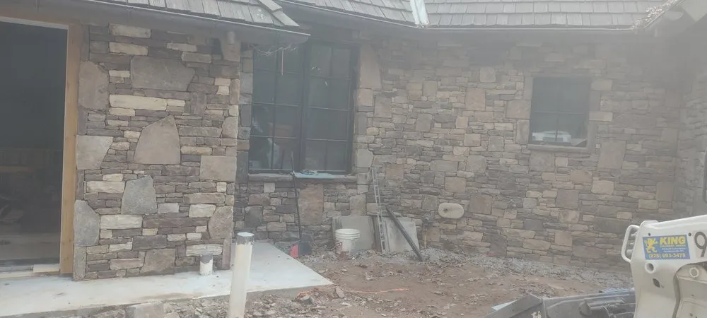 Custom garden landscaping experts serving Hendersonville, NC - Natural View Landscaping Services