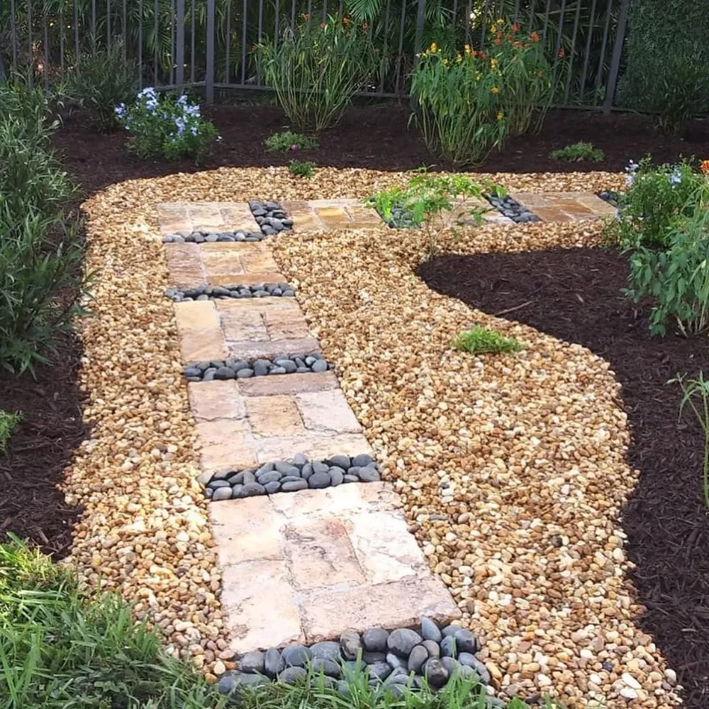 Top-rated garden landscaping for beautiful yards in Parkland, FL by Natural Wonders Landscaping