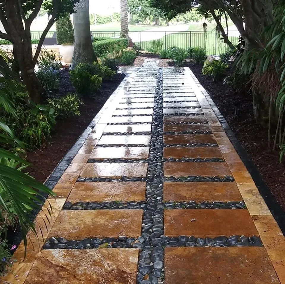 Trusted yard cleanup service near you in Parkland, FL by Natural Wonders Landscaping