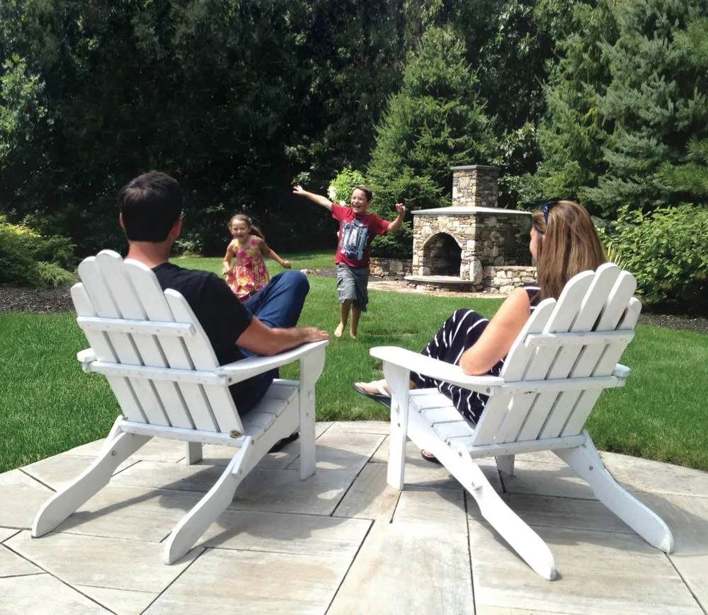 Expert lawn care service experts serving Bowie, MD - NaturaLawn of America