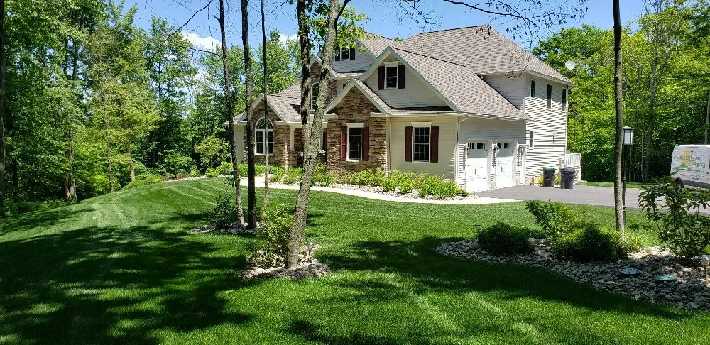 Local outdoor landscaping in Lake Ariel, PA - NaturaLawn of America
