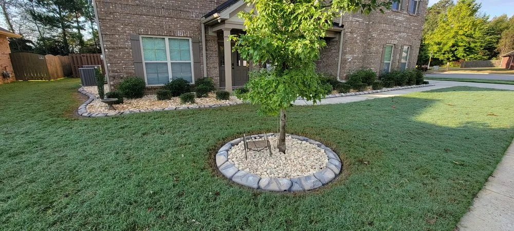 Expert outdoor landscaping in Huntsville, AL - Naturally Green Lawn Service
