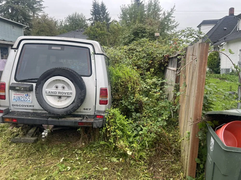 Local landscaping services experts serving Redmond, WA - Naturally Native Landscaping