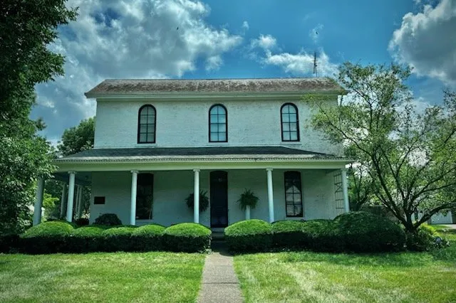 Expert landscape design with custom design across Seymour, IN - Naturalscape Services