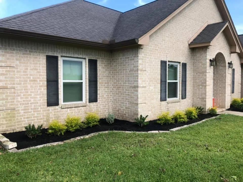 Custom yard cleanup service experts serving Houston, TX - Nature By Design Landscape