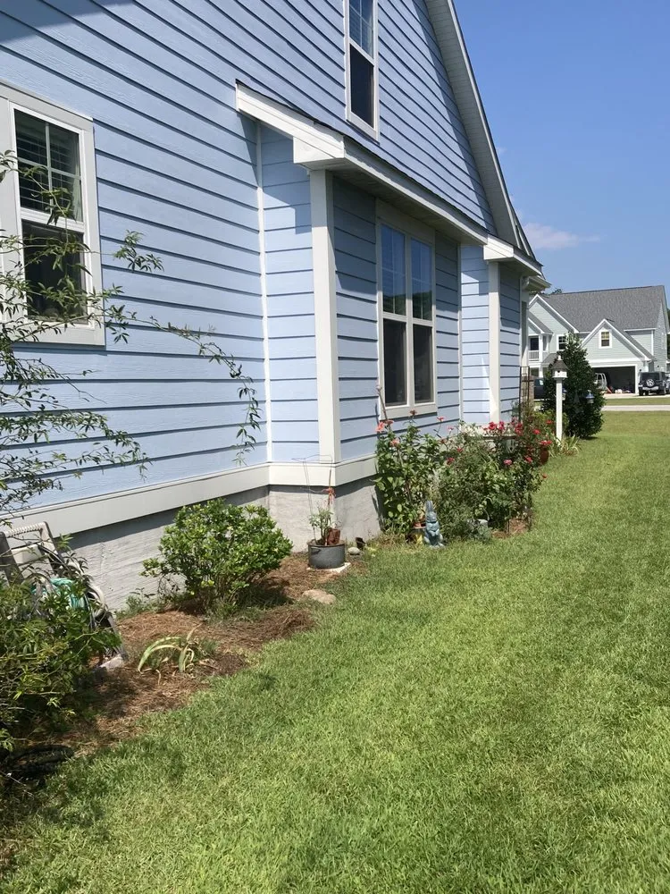 Top-rated lawn mowing service for homes across Knoxville, TN - Nature Craft Home