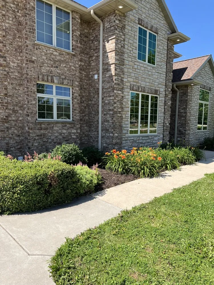 Professional landscape installation experts serving De Pere, WI - Nature Edge Landscaping