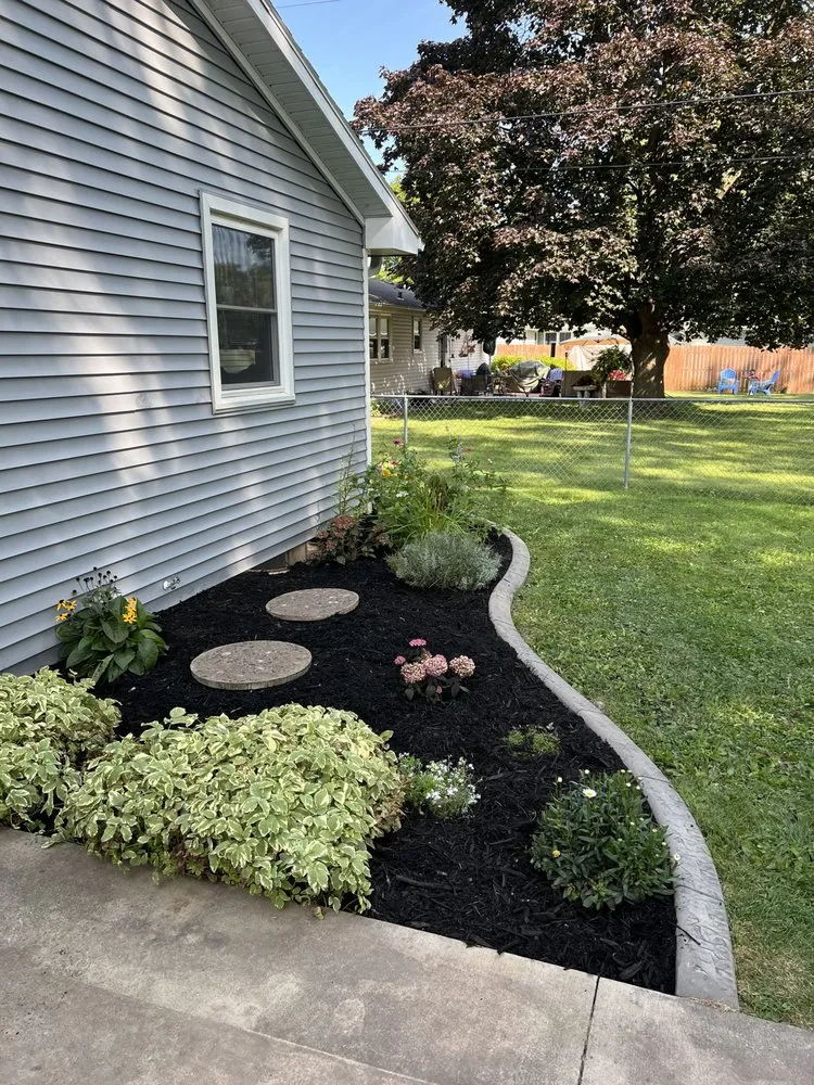 Custom yard cleanup service in De Pere, WI by Nature Edge Landscaping