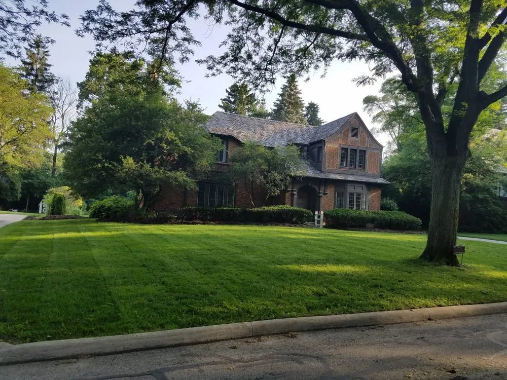 Custom lawn mowing service for year-round maintenance across Toledo, OH - Nature lawn care and Tree service