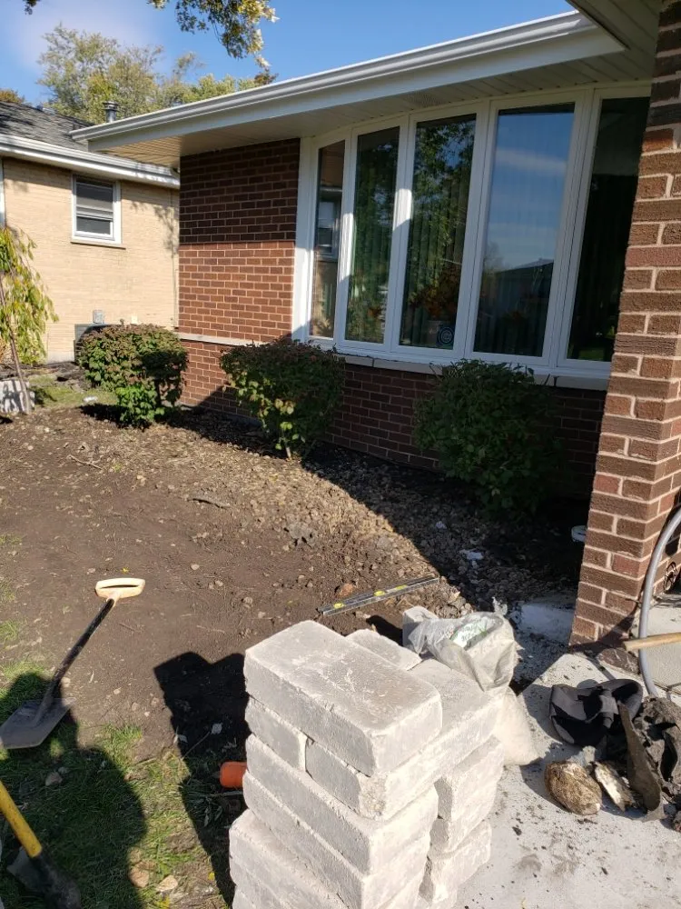 Custom lawn care service experts serving Joliet, IL - Nature Life Landscaping