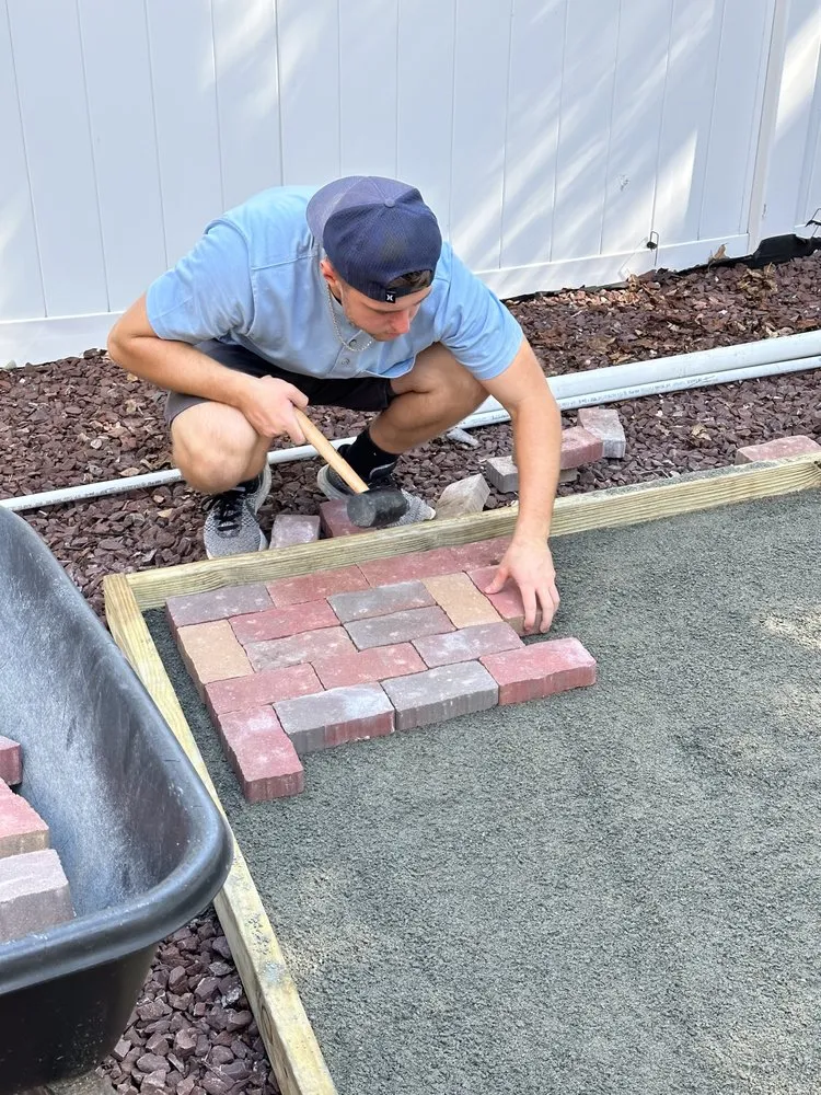 Reliable lawn mowing service experts serving Tuckerton, NJ - Nature Scape