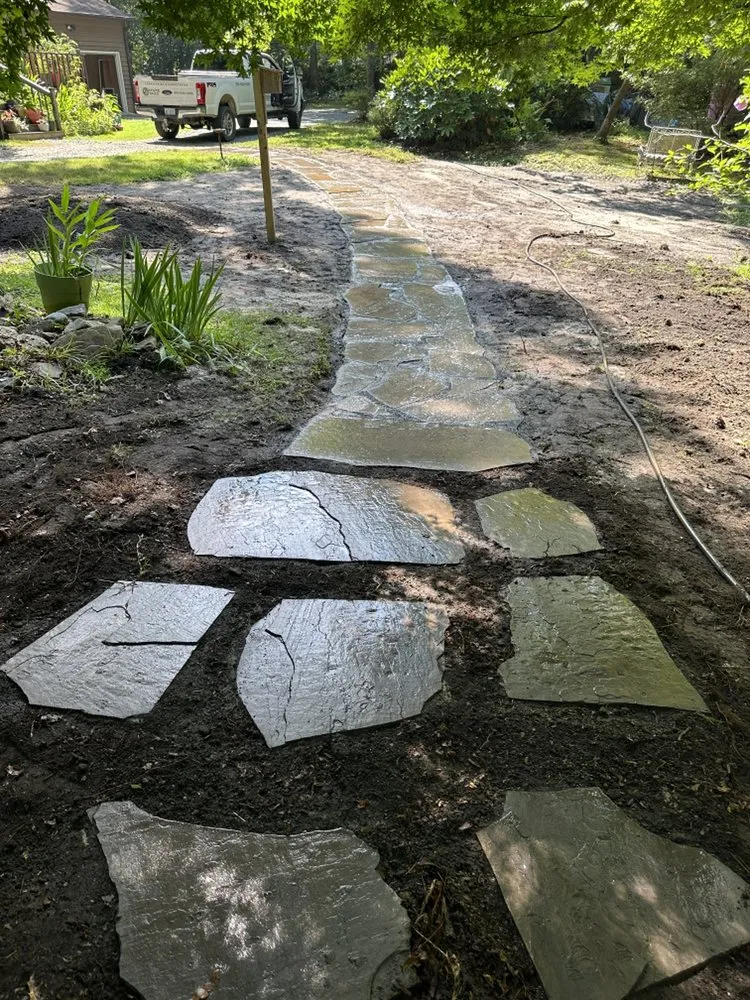 Professional outdoor landscaping in Hampstead, NC by Nature Tones Landscaping & Hardscaping