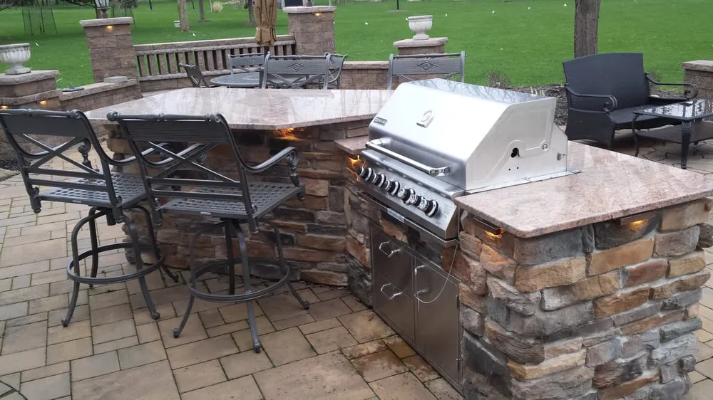 Reliable lawn mowing service in Penfield, NY - Natures Accent's