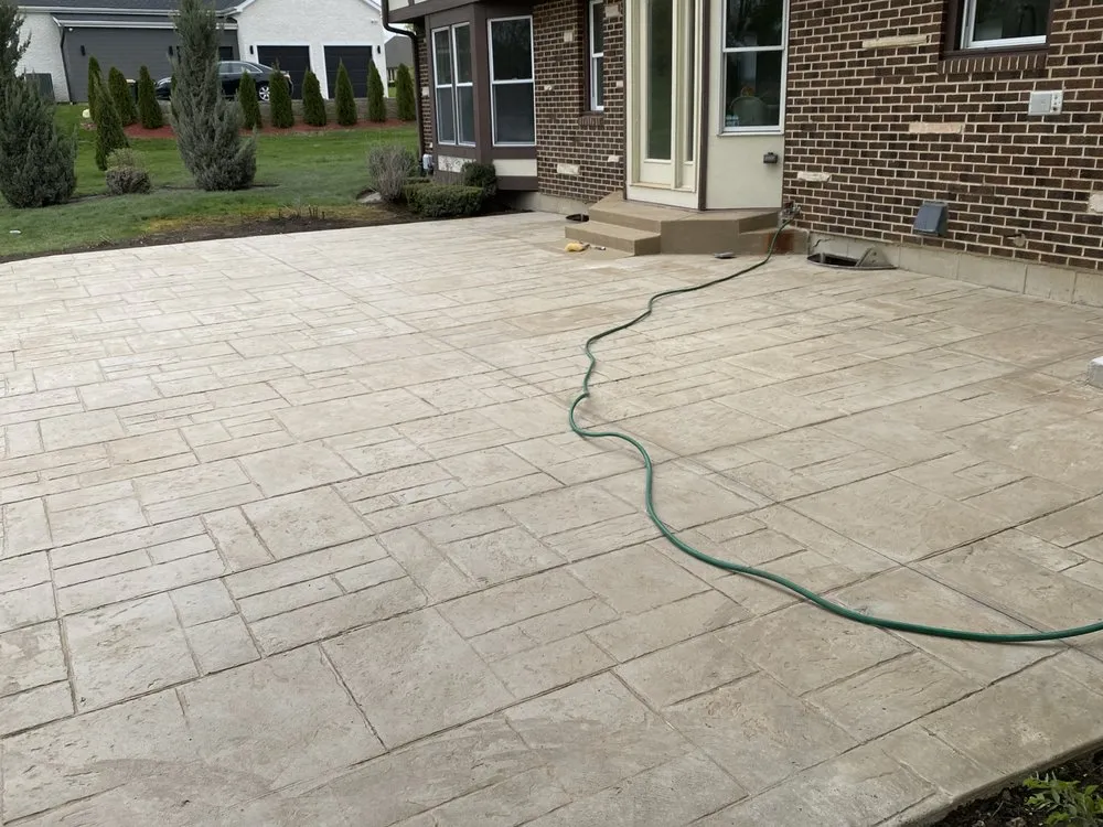 Affordable landscape installation in Elgin, IL by Nature's Best Concrete