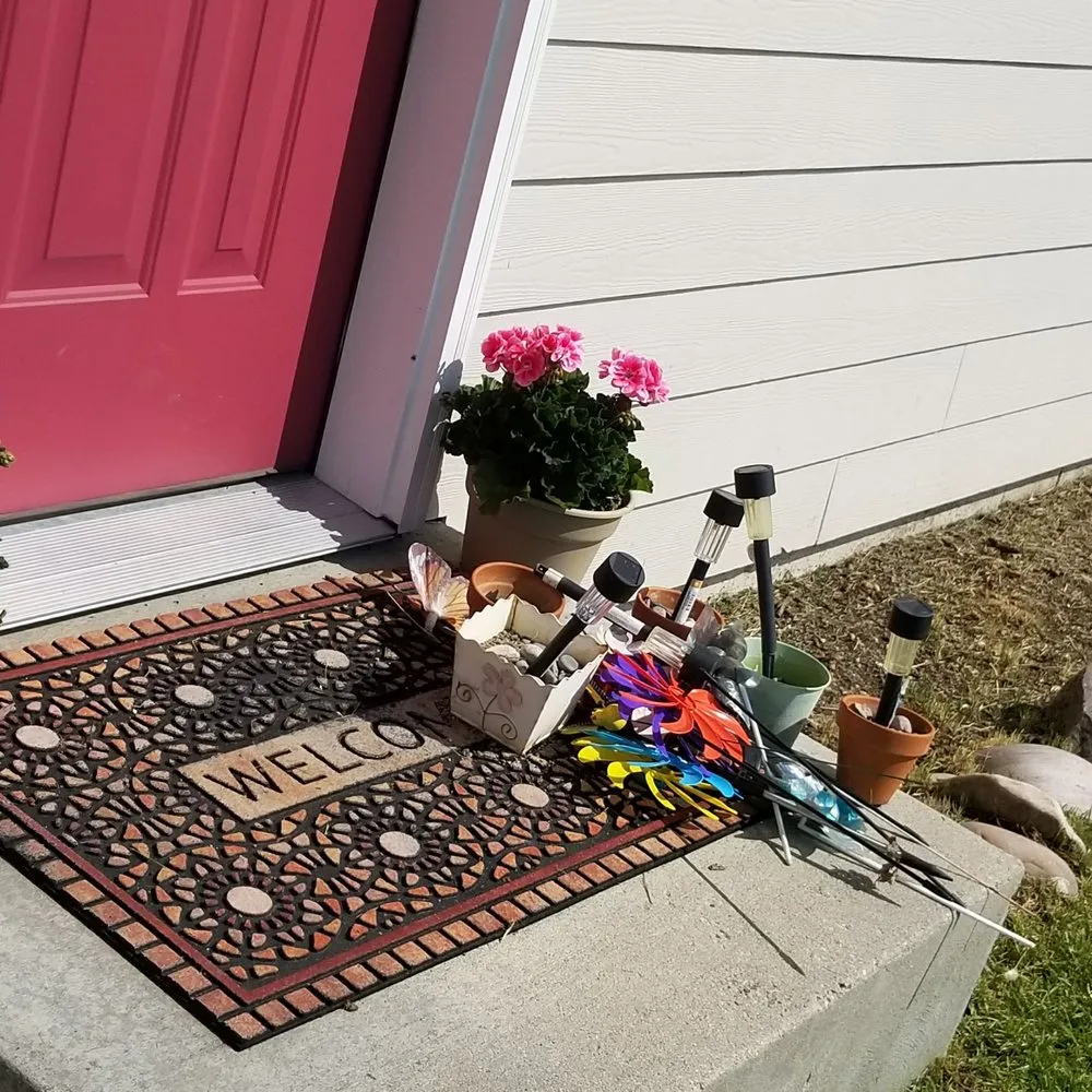 Custom yard cleanup service experts serving Missoula, MT - Nature's Best