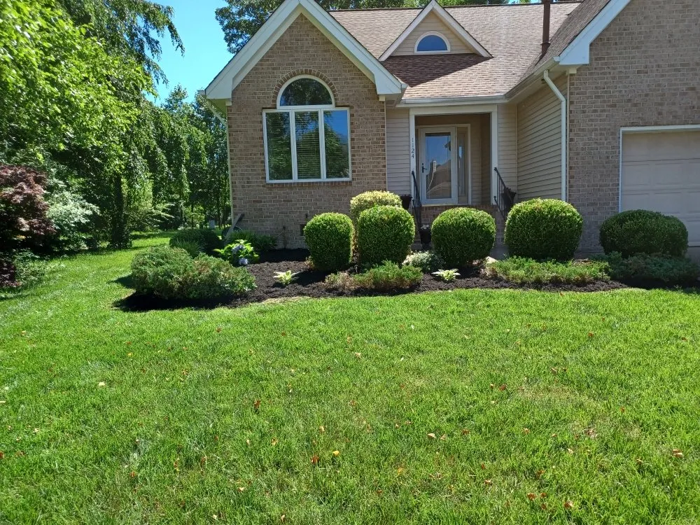 Affordable landscape design in Crystal River, FL by Nature's Choice Lawn Care