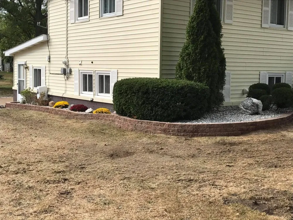 Top-rated landscape installation in Mount Pleasant, MI by Nature's Choice Tree Management