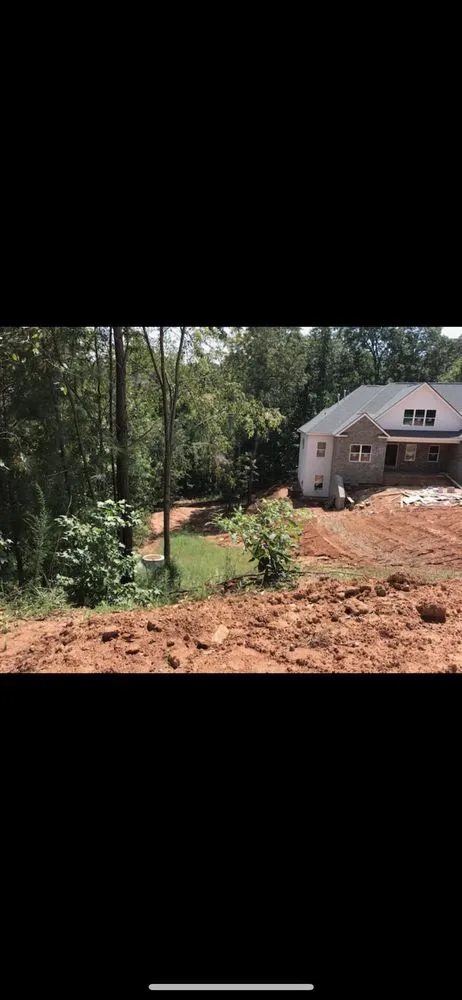 Custom lawn mowing service experts serving Dawsonville, GA - Nature's Color