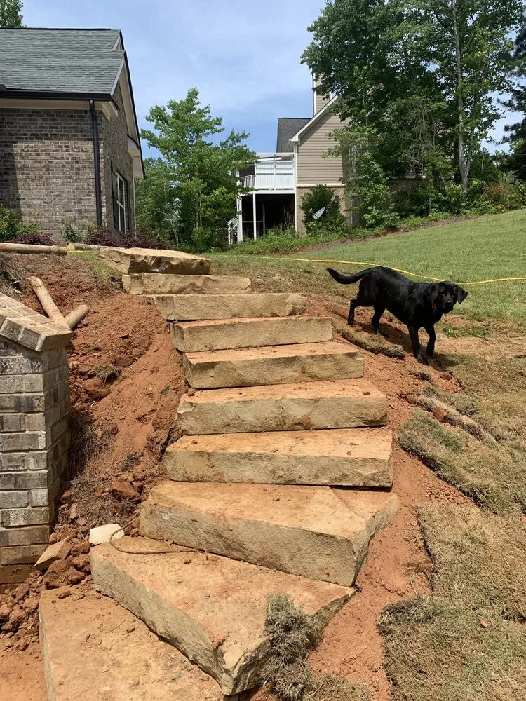 Top-rated landscape design for year-round maintenance in Dawsonville, GA by Nature's Color