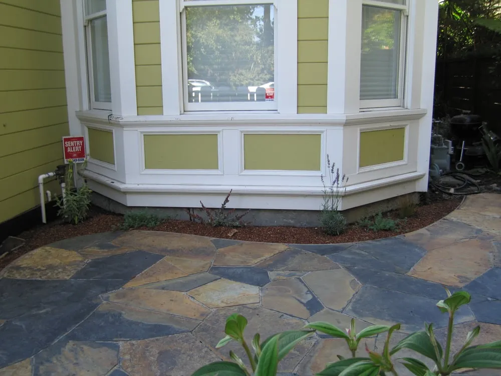 Top-rated lawn mowing service for year-round maintenance in Berkeley, CA by Nature's Creations