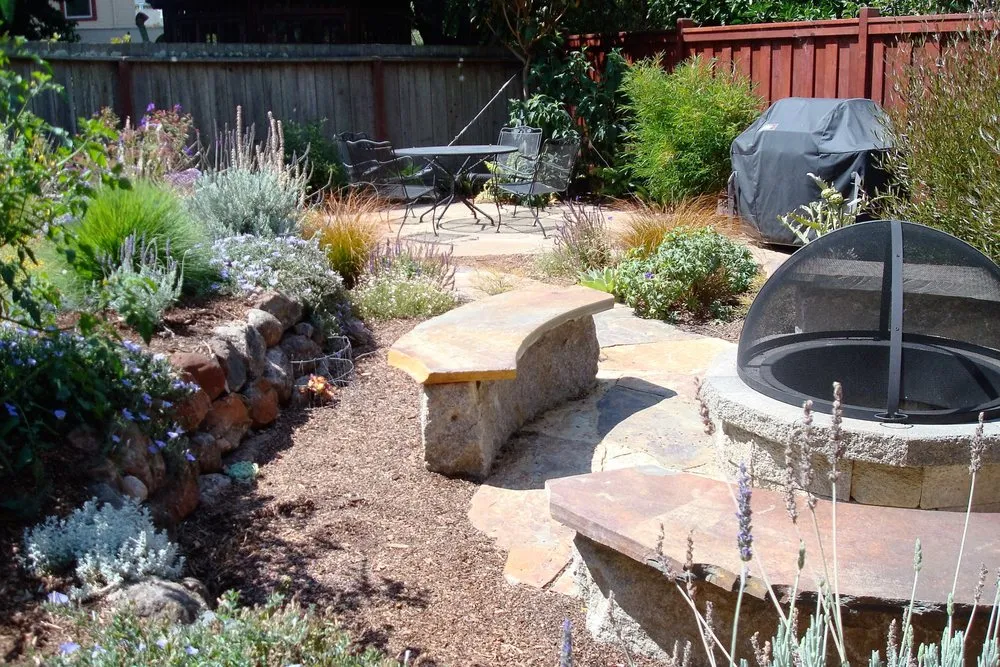 Affordable outdoor landscaping experts serving Oakland, CA - Nature's Design
