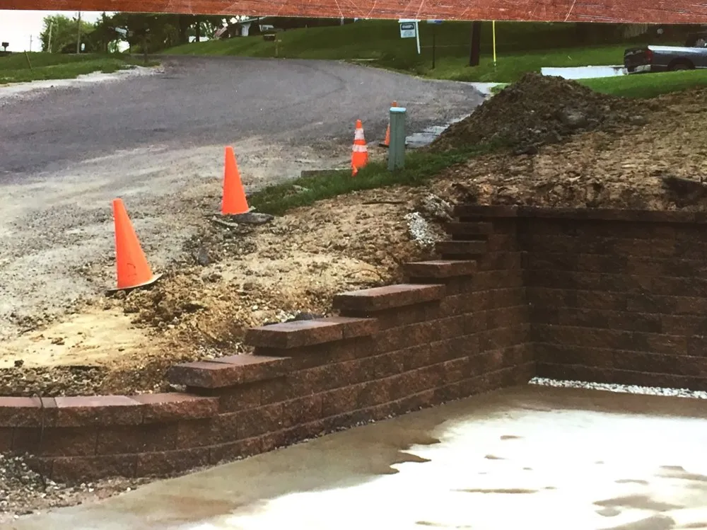 Professional outdoor landscaping near you in Troy, IL by Nature's Design