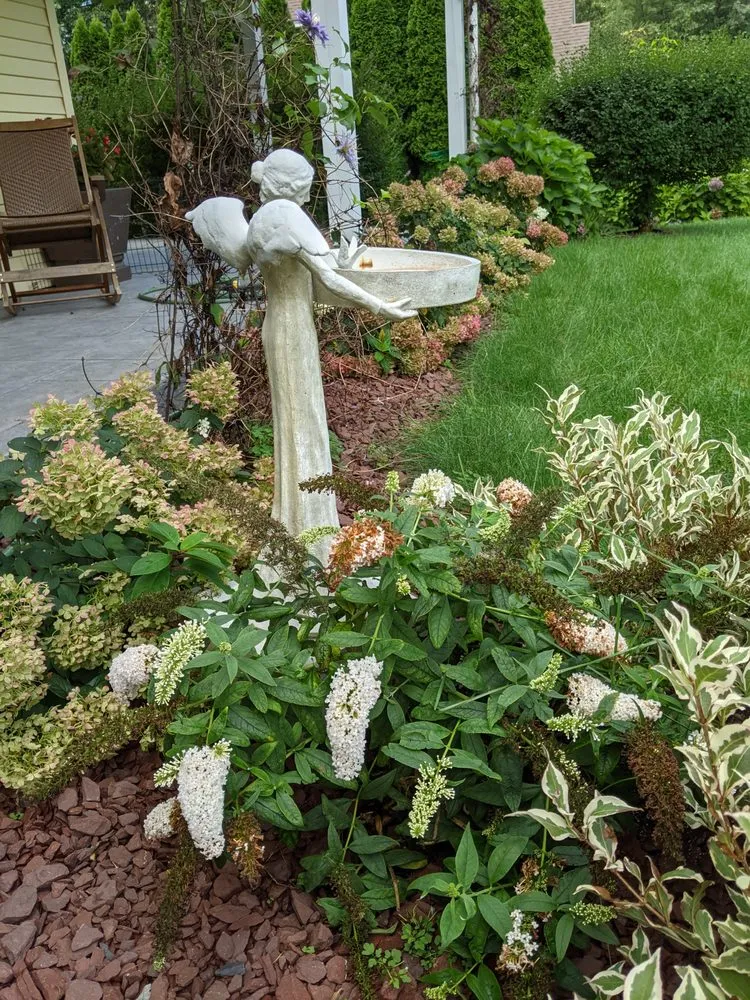 Local landscape design in Naugatuck, CT - Nature's Designs