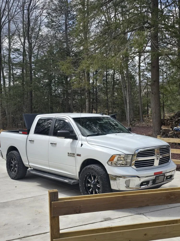 Expert lawn care service in Effort, PA - Natures Edge Landscaping & Maintenance