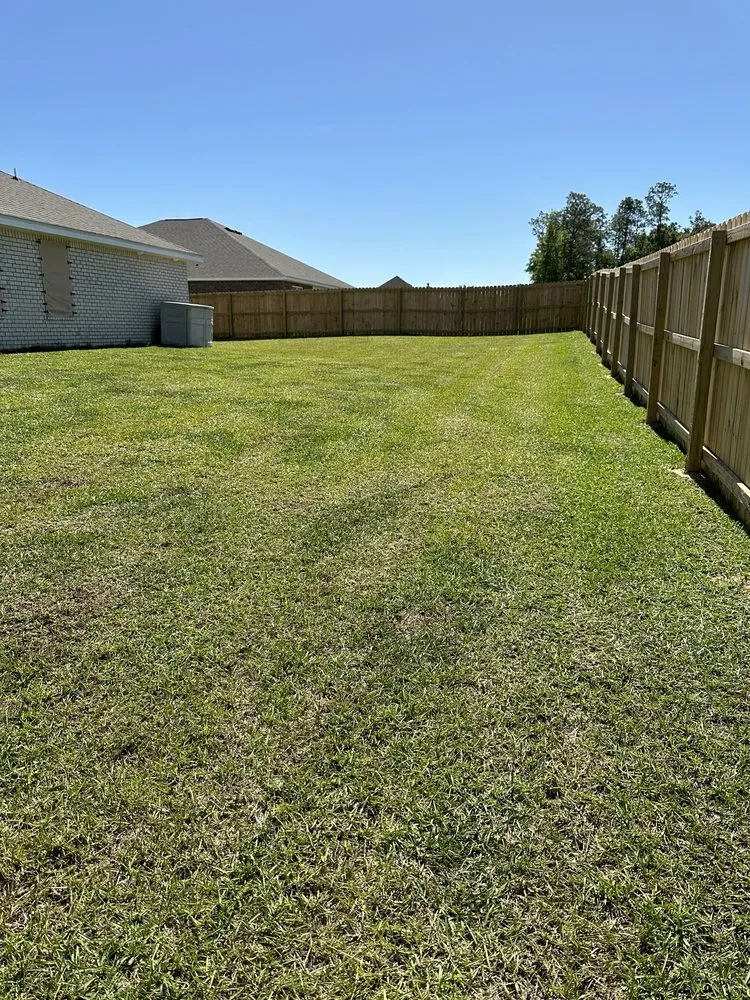 Trusted lawn mowing service in Fairhope, AL - Natures Edge Landscaping