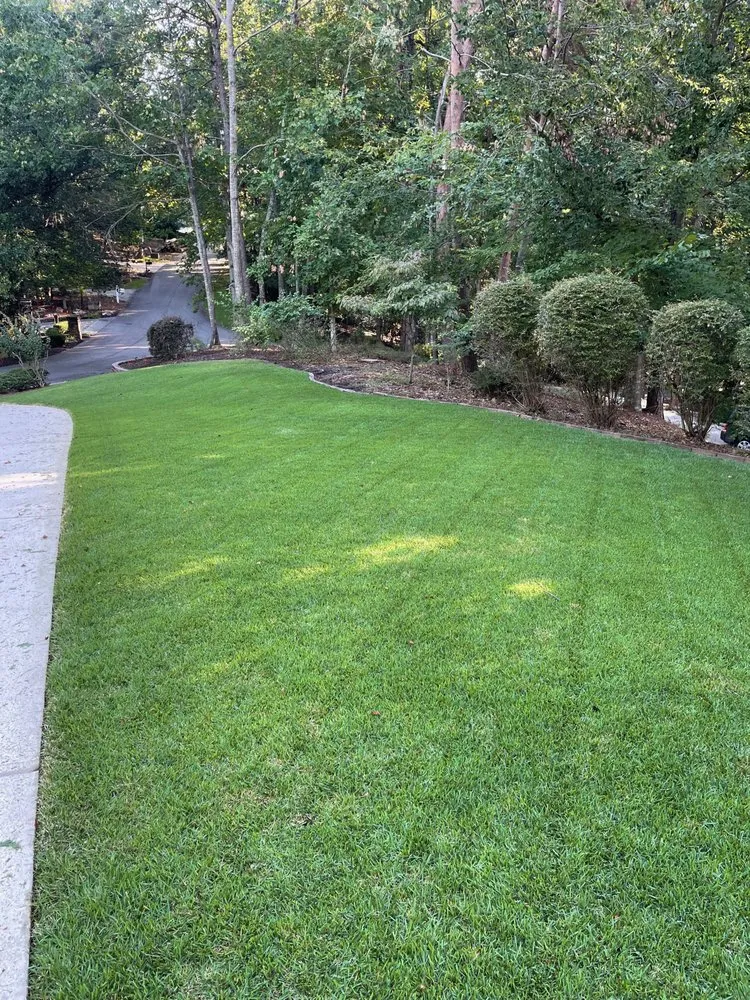 Reliable garden landscaping near you in Flowery Branch, GA by Nature's Edge Landscaping