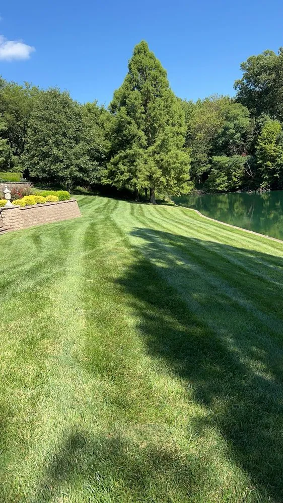 Trusted garden landscaping in Owensboro, KY by Natures Edge Lawn & Landscaping