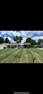 Nature's Edge Lawn Services Logo