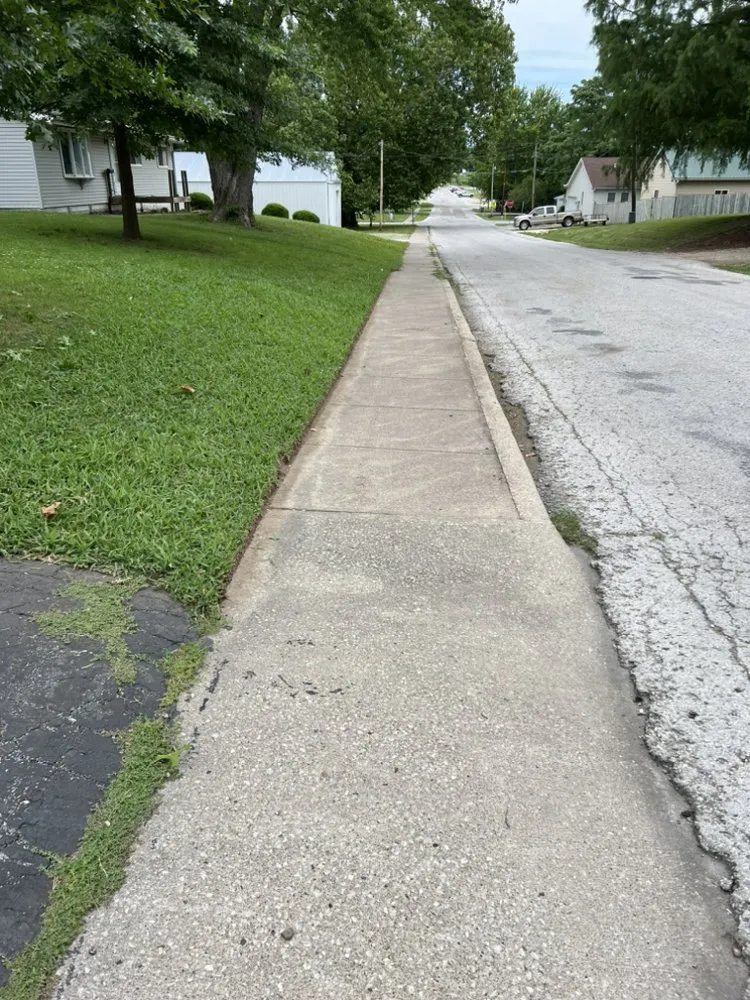 Top-rated lawn mowing service experts serving Jacksonville, IL - Natures Edge Mowing and Landscaping