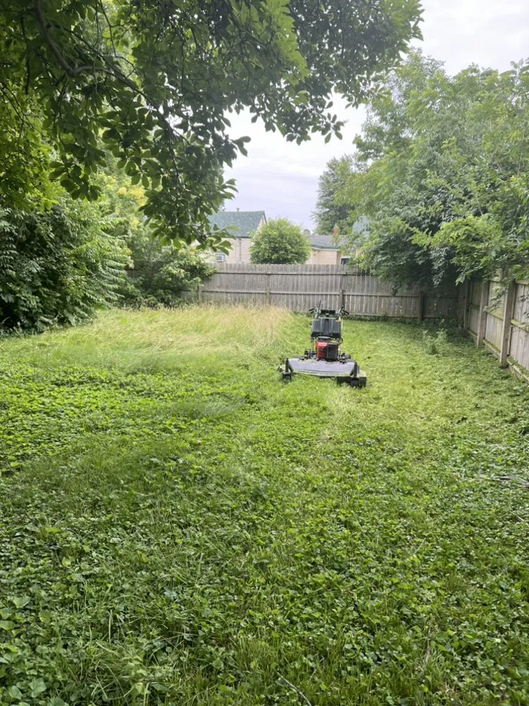Affordable garden landscaping experts serving Jacksonville, IL - Natures Edge Mowing and Landscaping