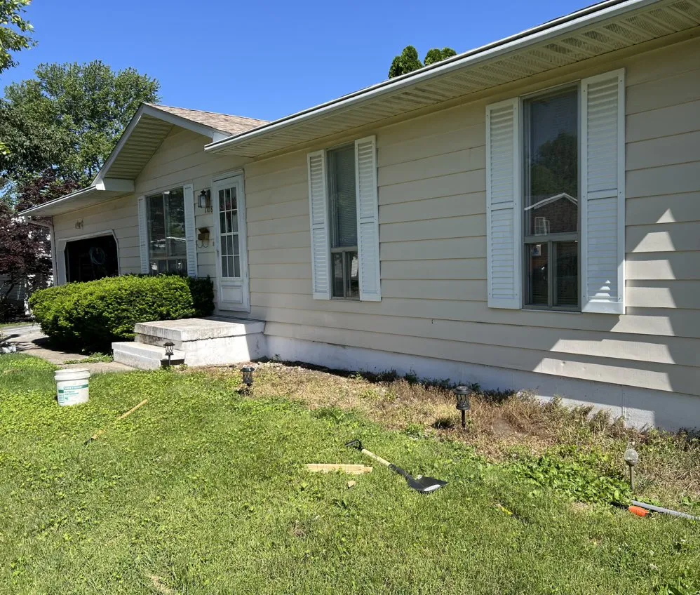 Reliable landscape installation for homes across Jacksonville, IL - Natures Edge Mowing and Landscaping