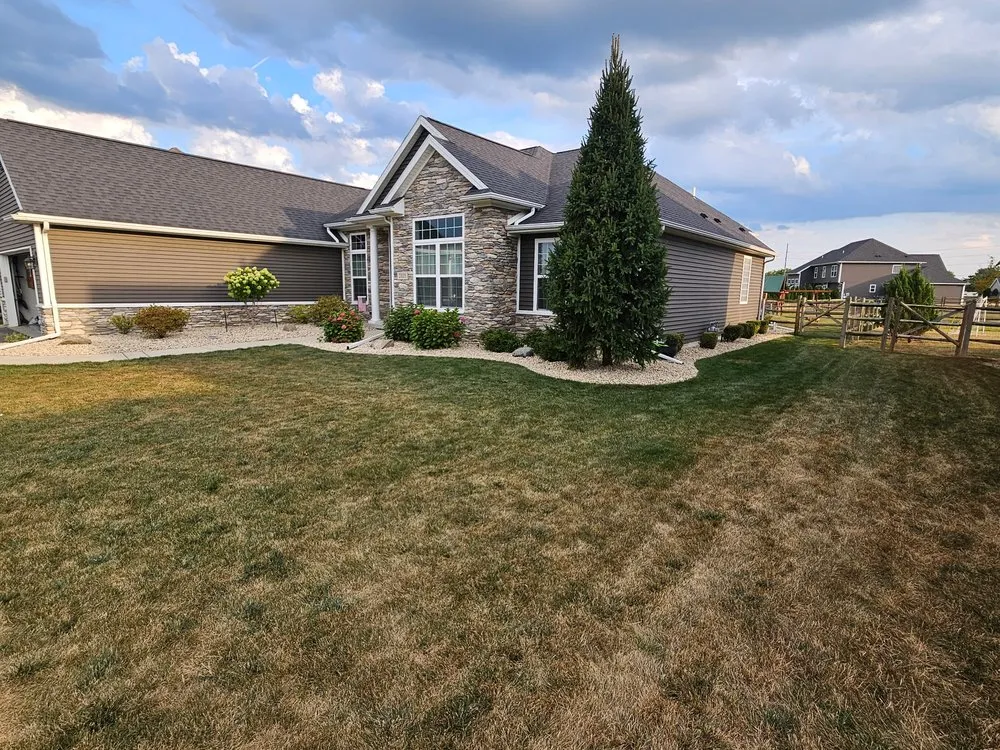 Affordable yard maintenance for homes across Maumee, OH - Nature's Hand Landscaping