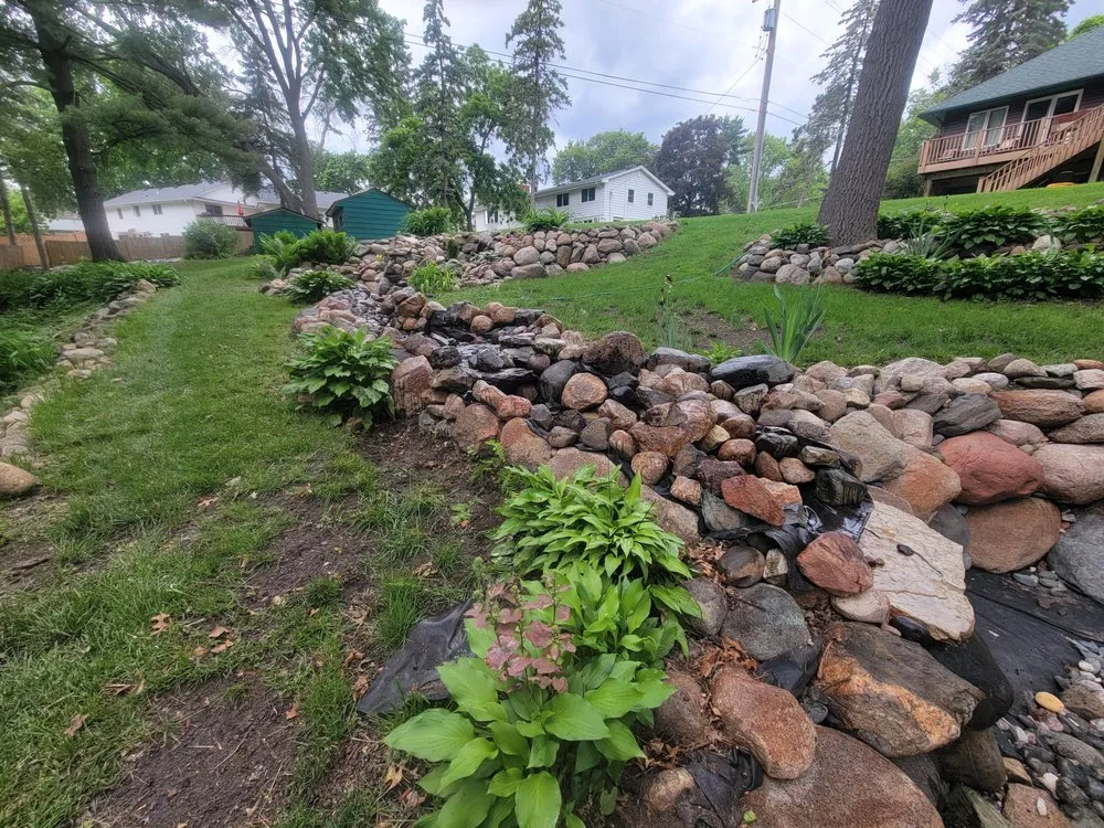 Local yard cleanup service experts serving Fridley, MN - Nature's Handyman