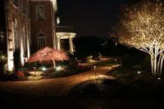 Affordable lawn care service experts serving Dundalk, MD - Nature's Image