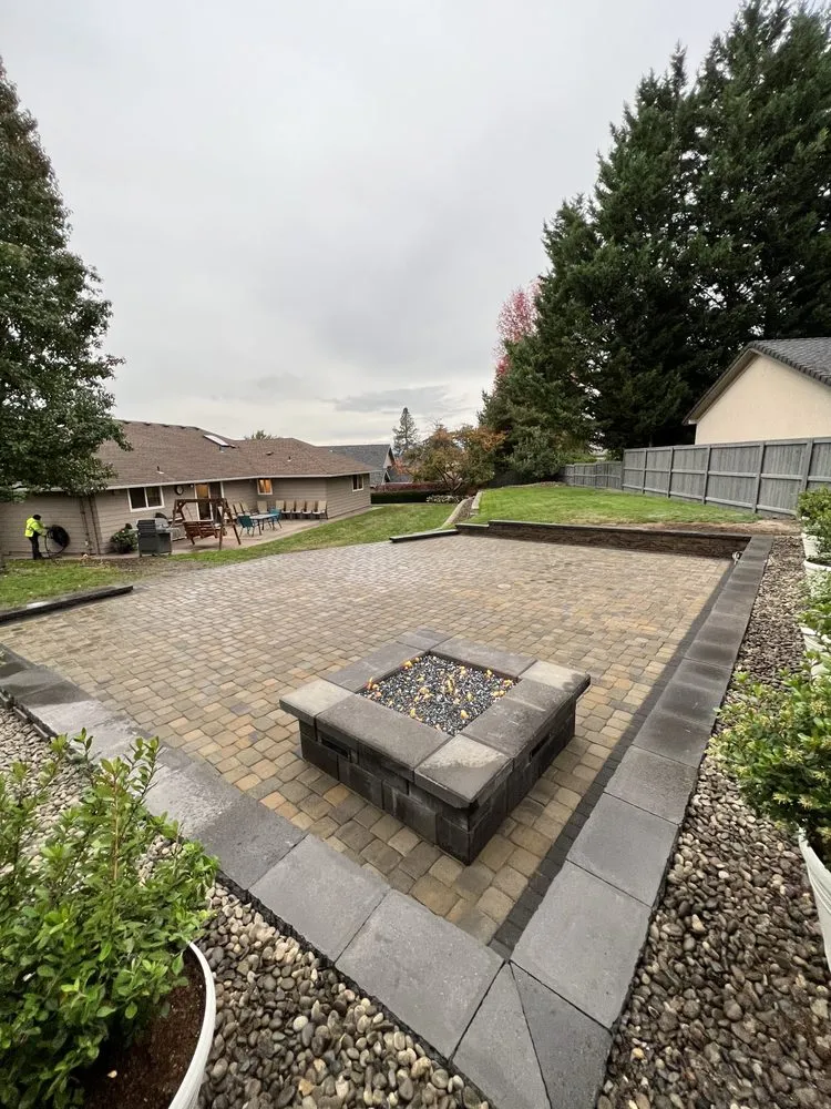 Affordable yard maintenance in Medford, OR by Nature's Landscape
